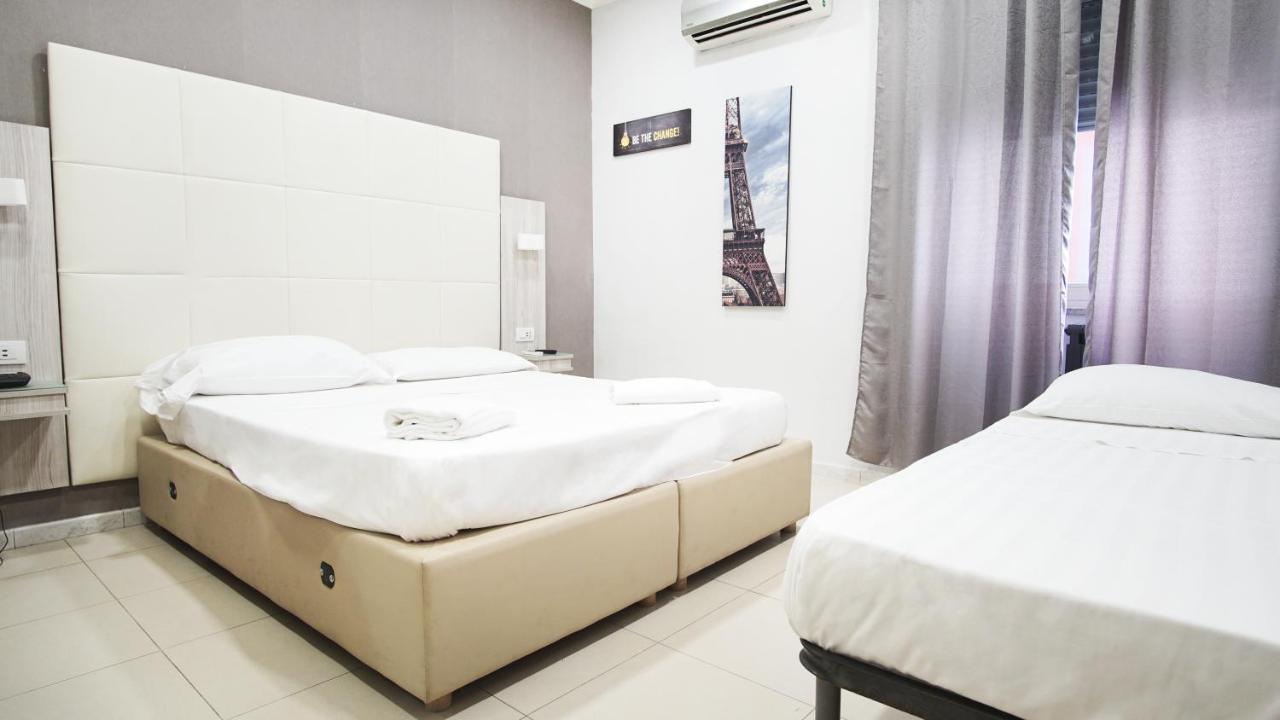 Hotel Cesare 14 نابولي المظهر الخارجي الصورة