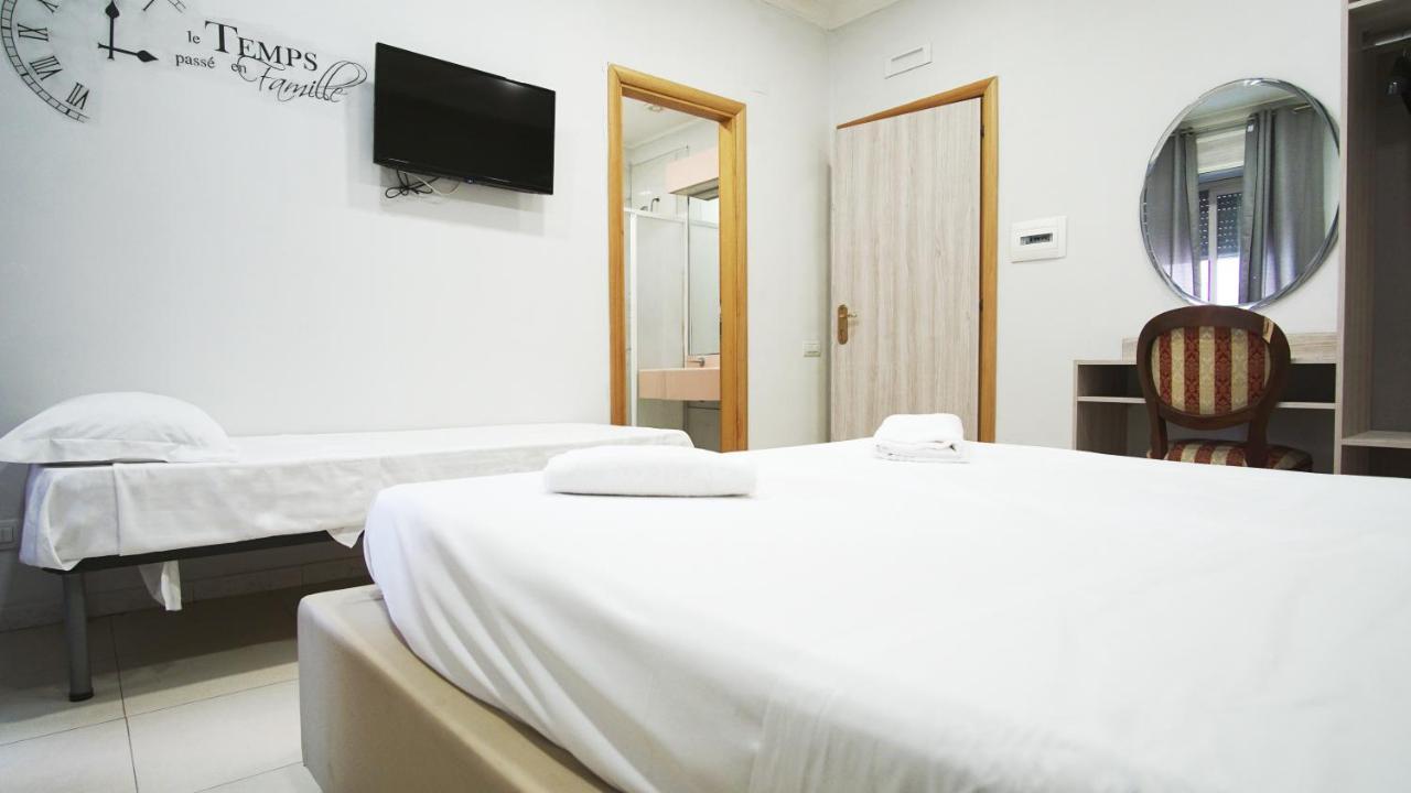 Hotel Cesare 14 نابولي المظهر الخارجي الصورة